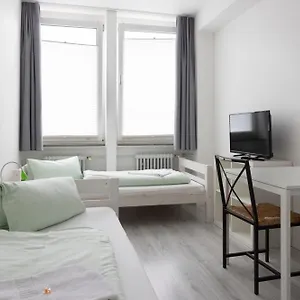  Ostello Pm-rooms